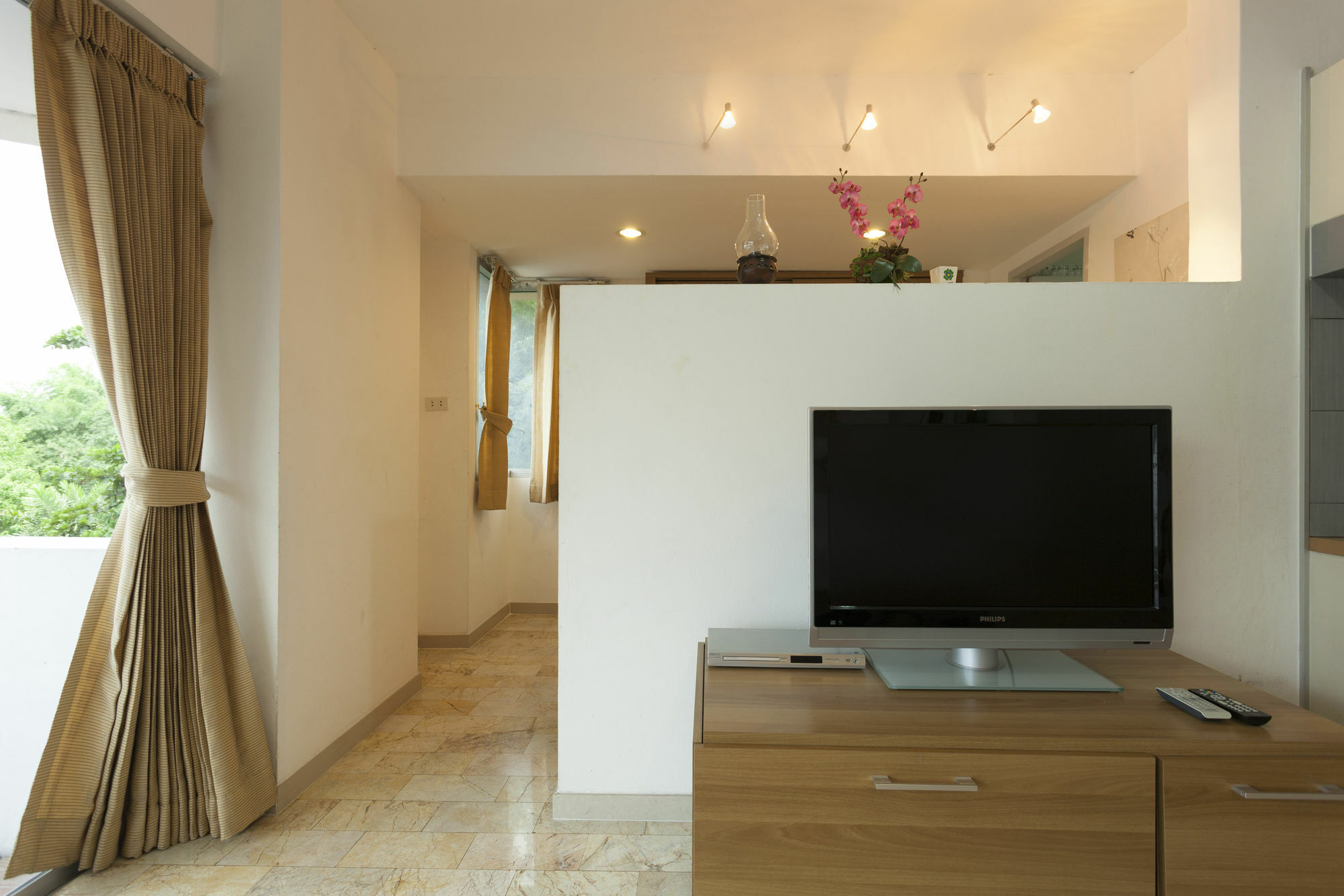 Galare Thong Tower Aparthotel Chiang Mai Exterior photo