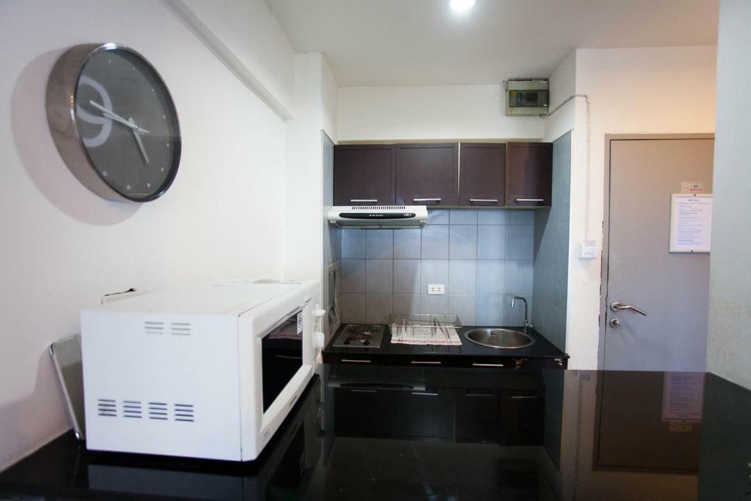 Galare Thong Tower Aparthotel Chiang Mai Exterior photo